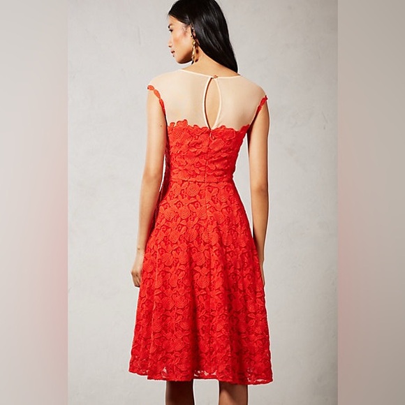Updated with measurements.
Anthropologie Roseland Dress size 4 - Picture 2 of 16